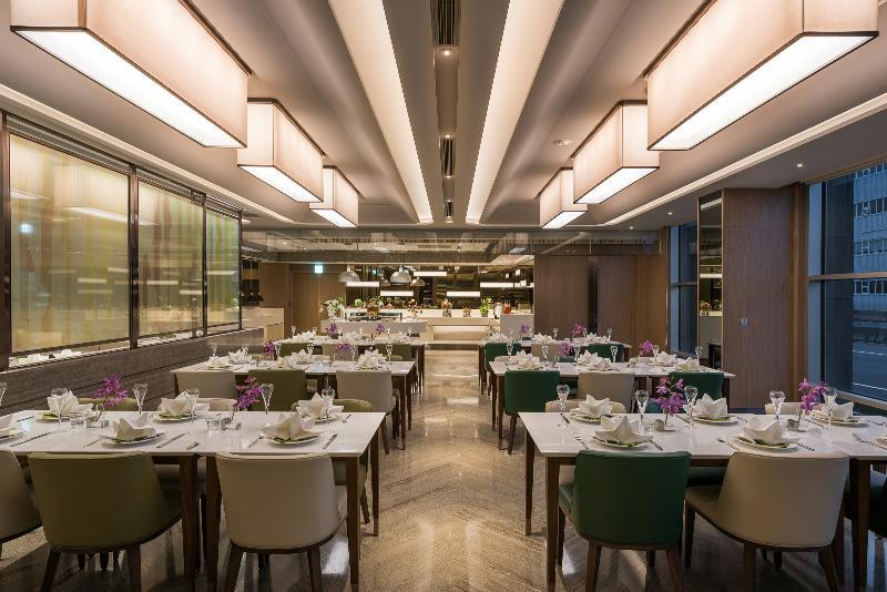 Готель Hyatt Regency Taoyuan International Airport Екстер'єр фото The restaurant